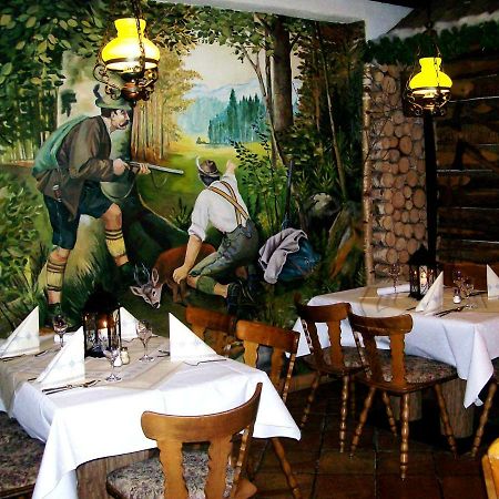 Wirtshaus Zum Wilddieb バート・ラッペナウ エクステリア 写真